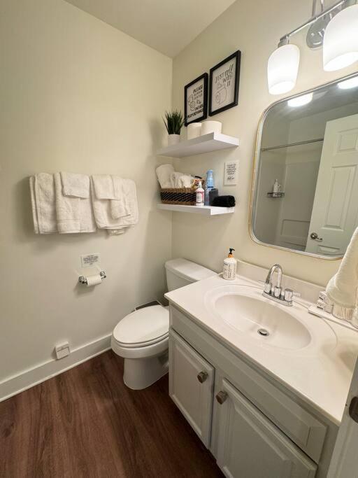 Cute And Cozy Comfy Birds Junior Cottage - 1 Mile To Dwntn Ocean Springs, Near Beach With Golf Cart ภายนอก รูปภาพ